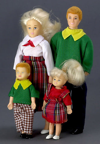 4 Piece Modern Doll Family Blond